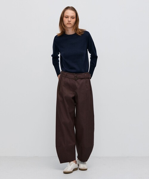 BACCA（バッカ）の「【一部WEB限定】エクストラファインメリノウール クルーネックプルオーバー（ニット/セーター・レディース・ネイビー/チャコールグレー/キャメル・S）」の10枚目の写真