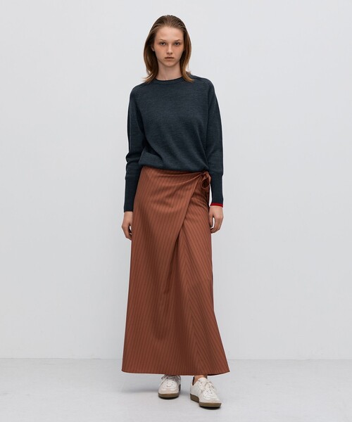 BACCA（バッカ）の「【一部WEB限定】エクストラファインメリノウール クルーネックプルオーバー（ニット/セーター・レディース・ネイビー/チャコールグレー/キャメル・S）」の12枚目の写真