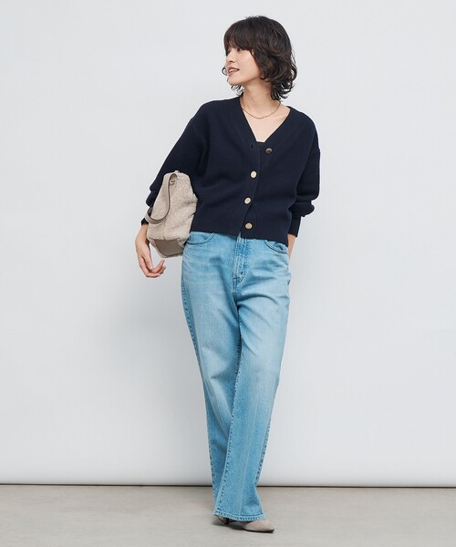 NOLLEY’S（ノーリーズ）の「5GノアリスVネックカーディガン（カーディガン/ボレロ・レディース・サックスブルー/ピンク/オフホワイト/イエロー/ネイビー/グレー・38）」の18枚目の写真