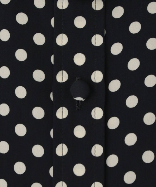 LOULOU WILLOUGHBY（ルルウィルビー）の「◇【LOULOU WILLOUGHBY】デシンドットフリルボウタイブラウス（シャツ/ブラウス・レディース・ブラック/ライトベージュ・2）」の12枚目の写真