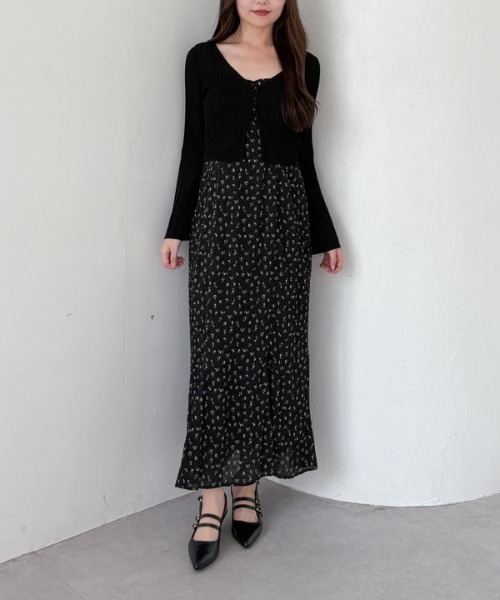 archives（アルシーヴ）の「シアーリブニットカーディガン×花柄キャミワンピースＳＥＴ（ワンピース・レディース・アイボリー/ブラック・MEDIUM）」の2枚目の写真