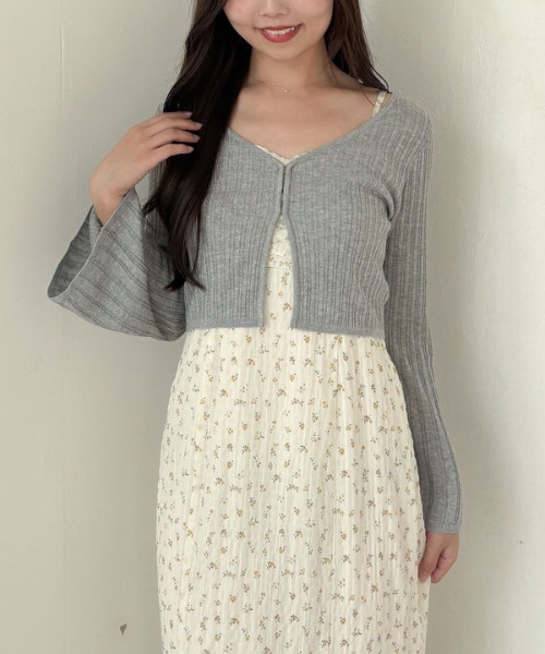 archives（アルシーヴ）の「シアーリブニットカーディガン×花柄キャミワンピースＳＥＴ（ワンピース・レディース・アイボリー/ブラック・MEDIUM）」の9枚目の写真