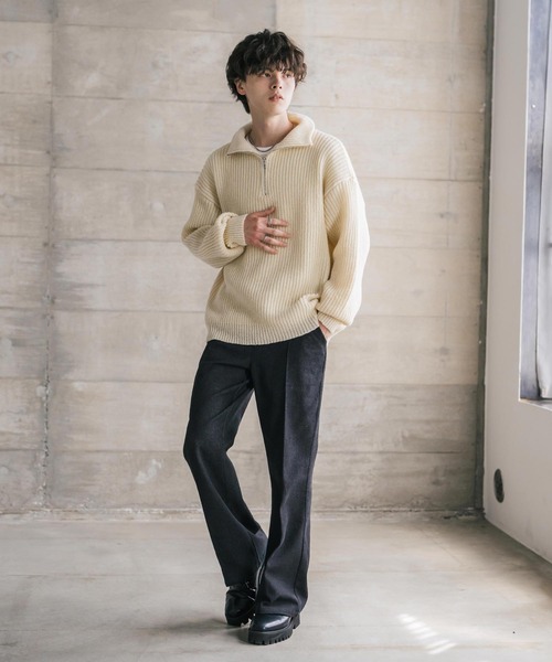 オーバーサイズ畦編みハーフジップニットセーター（ニット