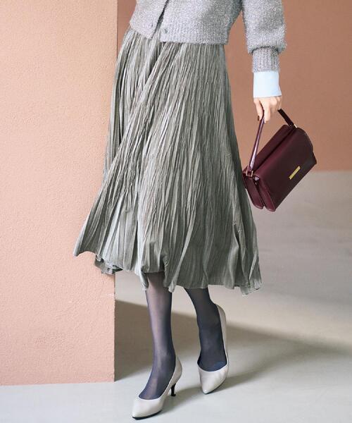 UNTITLED（アンタイトル）の「【ウエストゴム／着映え】ランダムプリーツベロアスカート（スカート・レディース・ライトベージュ/ブラウン系その他/チャコールグレー/チャコール・02/01/00/50/48/46/44/42/04/03）」の3枚目の写真