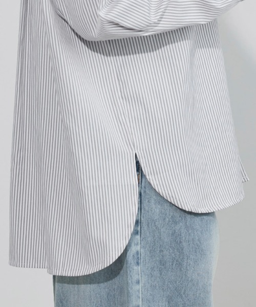 Pierrot(ピエロ)の「刺繍ストライプシャツ(シャツ/ブラウス・レディース・インディゴブルー/グレー・L/M)」の20枚目の写真