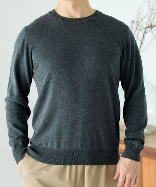 nissen（ニッセン）の「洗濯機OK！クルーネックニット　<綿100%>　(M～10Lサイズ)（ニット/セーター・メンズ・チャコール/ダークブルー/ブラック/グレイッシュベージュ・M/L/LL/3L/4L/5L/6L/8L/10L）」の2枚目の写真