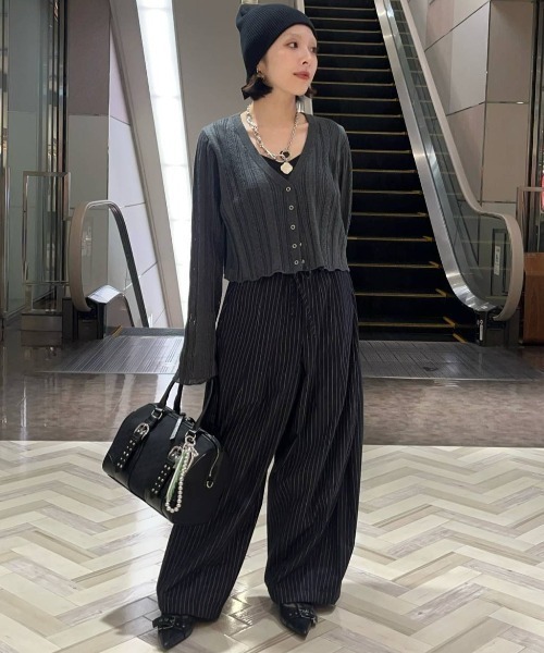 JEANASIS（ジーナシス）の「12GコンパクトアイレットショートVカーディガン/600236（カーディガン/ボレロ・レディース・グレー/ナチュラル/ブラック・FREE）」の8枚目の写真