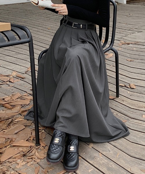 Doux Belle(ドゥーベル)の「ロングプリーツスカート(スカート・レディース・ブラウン/ブラック/グレー・MEDIUM)」の5枚目の写真
