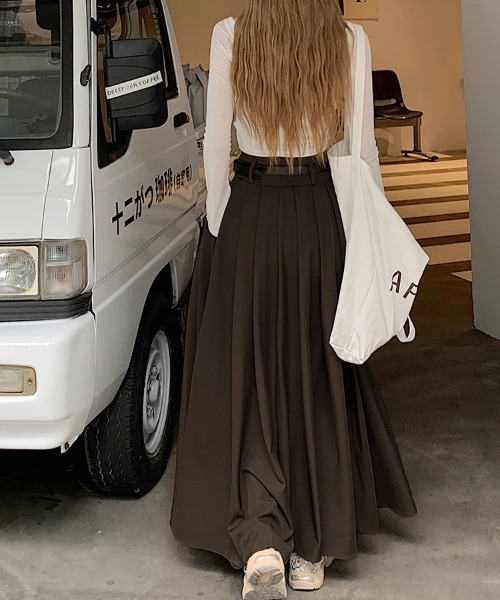 Doux Belle(ドゥーベル)の「ロングプリーツスカート(スカート・レディース・ブラウン/ブラック/グレー・MEDIUM)」の17枚目の写真