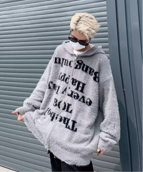 FVLMEN(フルメン)の「【FVLMEN】message shaggy knit zip parka/メッセージ シャギー ニット ジップ パーカー(パーカー・メンズ・グレー/ブラック・MEDIUM/LARGE/X-LARGE)」の6枚目の写真