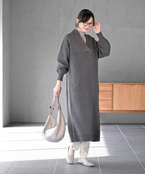 rps（アールピーエス）の「ショールカラーニットワンピース（ワンピース・レディース・モカ/ブラウン系その他/ブラック/グレー系その他・フリー）」の14枚目の写真