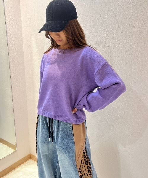 LETee（レティー）の「ニットプルオーバー/ボートネック（ニット/セーター・レディース・パープル/ブラック/グレー/ホワイト/ピンク・FREE）」の4枚目の写真