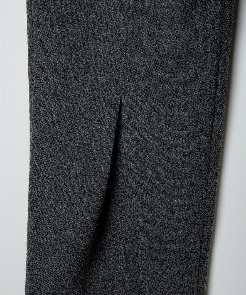 soduk（スドーク）の「【soduk】back pleated trousers（スラックス・レディース・ネイビー/グレー・SMALL/MEDIUM）」の7枚目の写真