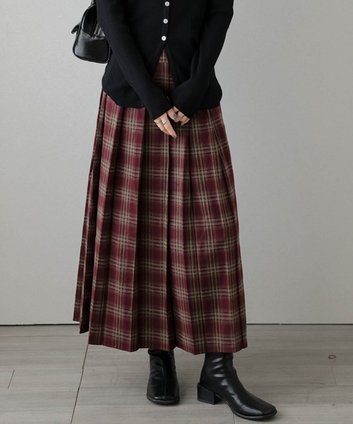 AMELY(エミリー)の「チェックプリーツスカート(スカート・レディース・レッド/ブラウン/ブラック・フリー)」の3枚目の写真