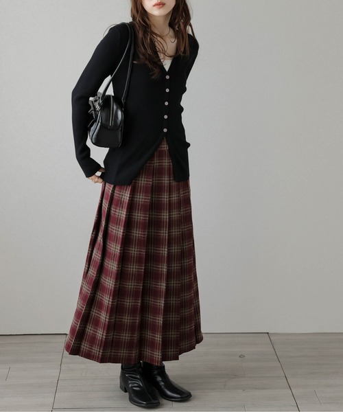 AMELY(エミリー)の「チェックプリーツスカート(スカート・レディース・レッド/ブラウン/ブラック・フリー)」の4枚目の写真