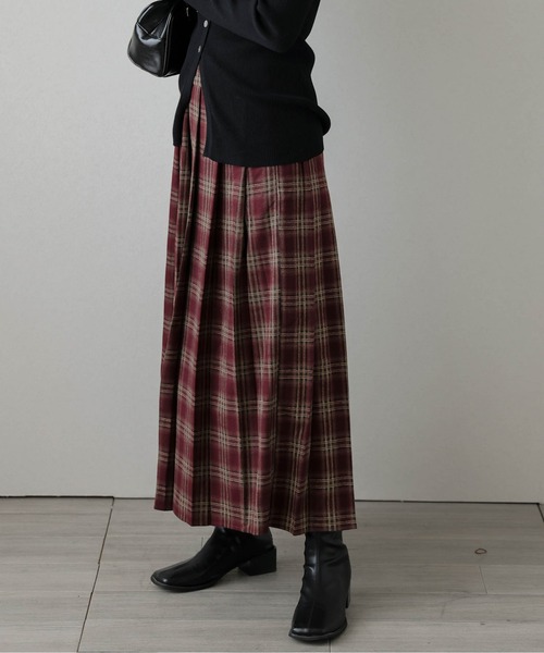 AMELY(エミリー)の「チェックプリーツスカート(スカート・レディース・レッド/ブラウン/ブラック・フリー)」の6枚目の写真