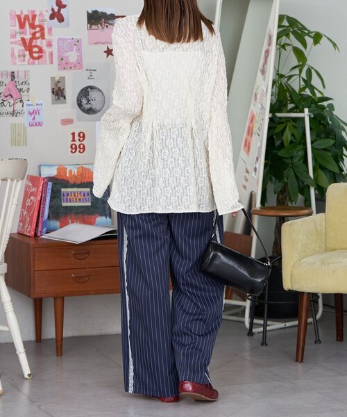 CIAOPANIC(チャオパニック)の「【neutral by ciaopanic】ピンストライプレースイージースラックス(その他パンツ・レディース・ネイビー/グレー・FREE)」の10枚目の写真