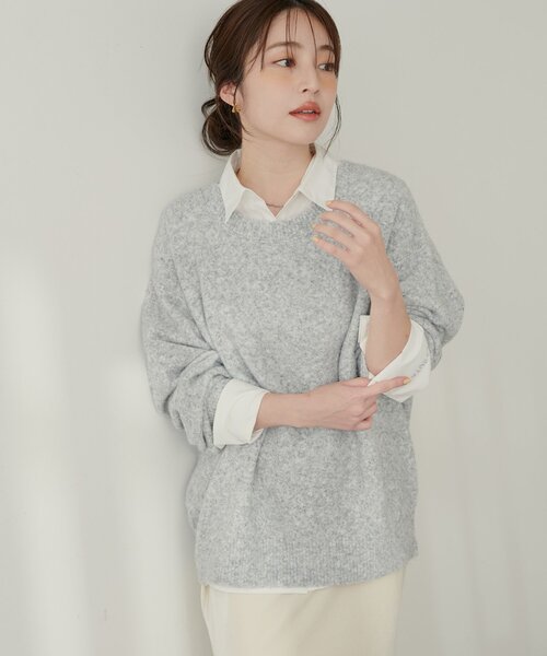 natural couture(ナチュラルクチュール)の「【WEB限定】クルーネックニットプルオーバー(ニット/セーター・レディース・モカ/イエロー/チャコールグレー/グレー/オフホワイト/サックスブルー・FREE)」の3枚目の写真