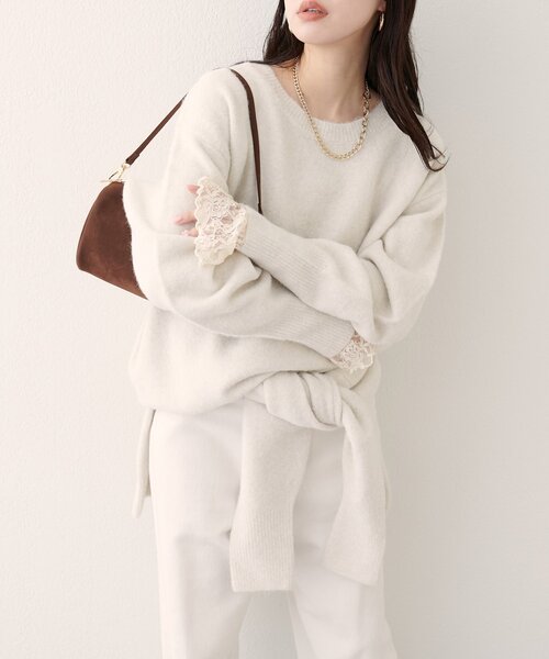 natural couture(ナチュラルクチュール)の「【WEB限定】クルーネックニットプルオーバー(ニット/セーター・レディース・モカ/イエロー/チャコールグレー/グレー/オフホワイト/サックスブルー・FREE)」の2枚目の写真