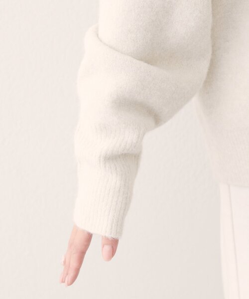 natural couture(ナチュラルクチュール)の「【WEB限定】クルーネックニットプルオーバー(ニット/セーター・レディース・モカ/イエロー/チャコールグレー/グレー/オフホワイト/サックスブルー・FREE)」の8枚目の写真