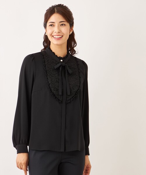 TO BE CHIC(トゥー ビー シック)の「フロントラッセル ブラウス(シャツ/ブラウス・レディース・オフホワイト/ブラック・40/42)」の1枚目の写真