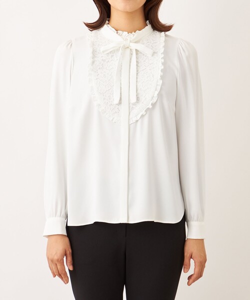 TO BE CHIC(トゥー ビー シック)の「フロントラッセル ブラウス(シャツ/ブラウス・レディース・オフホワイト/ブラック・40/42)」の9枚目の写真