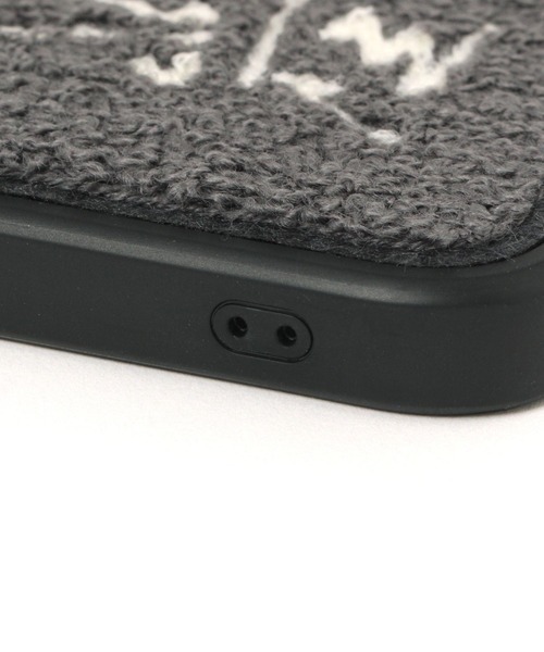 LAKOLE（ラコレ）の「タフトiPhoneケース[iPhone13/14/15] / 606468（スマホケース/カバー・レディース・アイボリー/チャコール/レッド・FREE）」の8枚目の写真