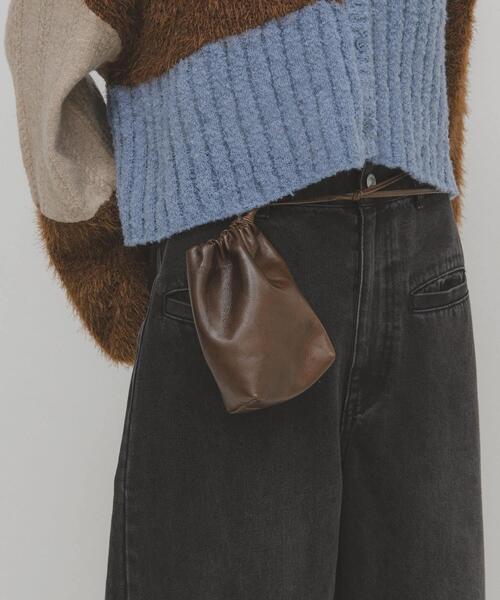 KBF（ケイビーエフ）の「マイクロポーチBAG（ショルダーバッグ・レディース・ブラック/ブラウン・ONE）」の2枚目の写真