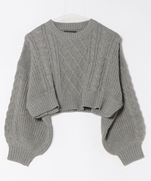 B.I.D.（ビーアイディー）の「《Bling Leads》ケーブルショート丈クルーニット（ニット/セーター・レディース・レッド/グレー/チャコールグレー/グリーン/ベージュ・FREE）」の3枚目の写真