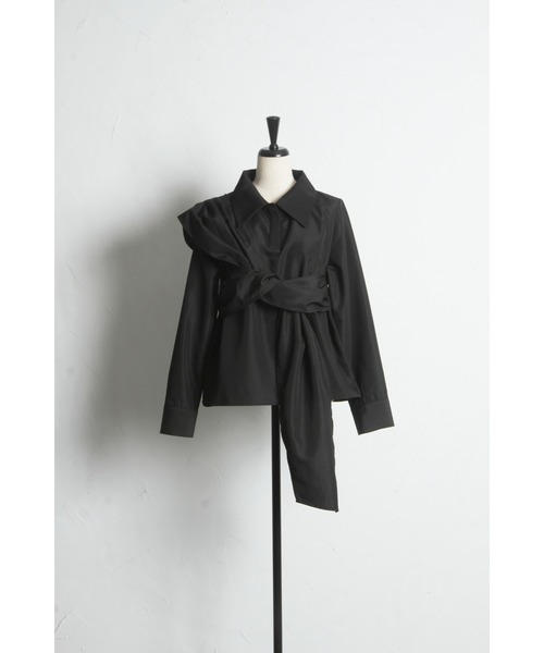 ARVELLIA(アルベリア)の「DRAPED CROSS SHIRT(シャツ/ブラウス・レディース・ホワイト/ブラック・M)」の14枚目の写真