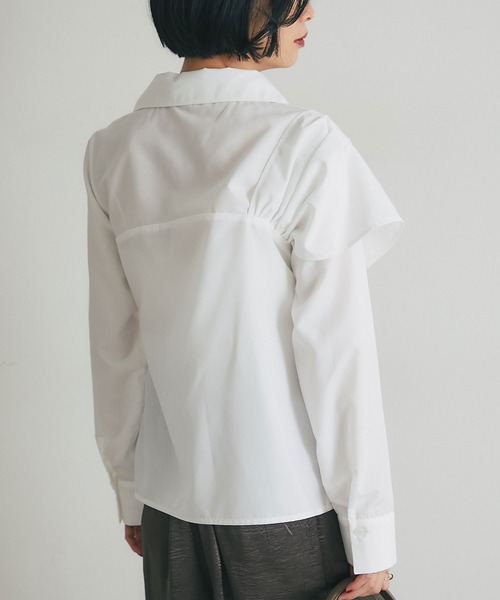 ARVELLIA(アルベリア)の「DRAPED CROSS SHIRT(シャツ/ブラウス・レディース・ホワイト/ブラック・M)」の10枚目の写真
