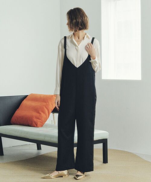 Editt by YECCA VECCA（エディットバイイェッカヴェッカ）の「サイドラインサロペット（サロペット/オーバーオール・レディース・カーキ/ブルーグリーン/ネイビー・FREE）」の7枚目の写真