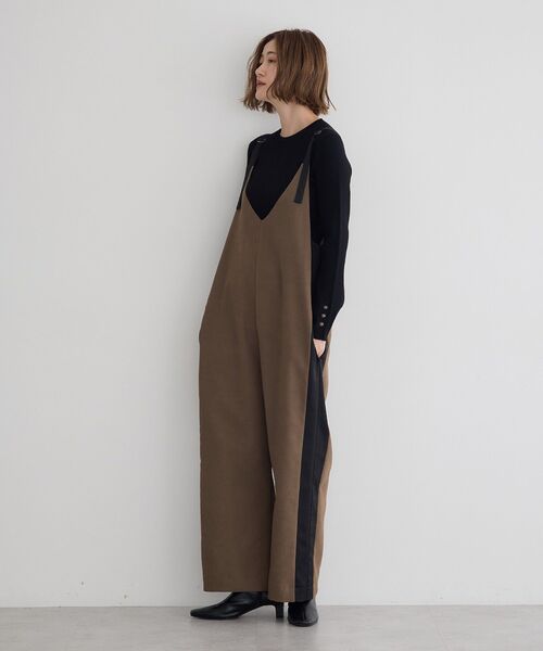 Editt by YECCA VECCA（エディットバイイェッカヴェッカ）の「サイドラインサロペット（サロペット/オーバーオール・レディース・カーキ/ブルーグリーン/ネイビー・FREE）」の16枚目の写真