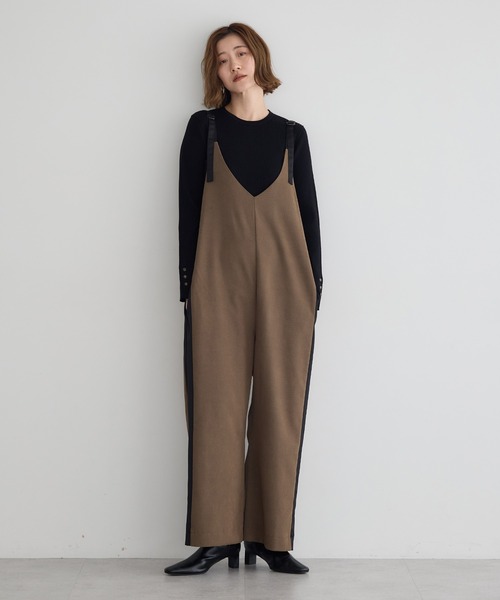 Editt by YECCA VECCA（エディットバイイェッカヴェッカ）の「サイドラインサロペット（サロペット/オーバーオール・レディース・カーキ/ブルーグリーン/ネイビー・FREE）」の2枚目の写真