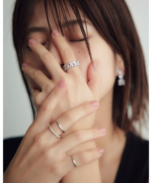 ChooMia(チュミア)の「ジルコニアビジューリング(リング・レディース・シルバー/ゴールド・16/11)」の5枚目の写真