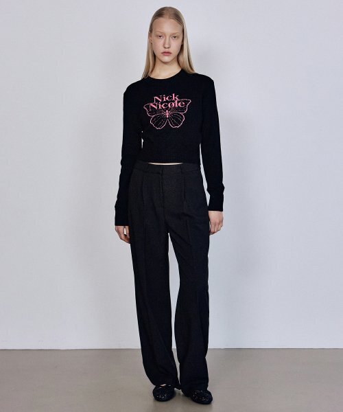 NICK&NICOLE(ニックアンドニコール)の「CASHMERE BUTTERFLY SIGNATURE CROP KNIT_BLACK PINK(ニット/セーター・レディース・その他・FREE)」の4枚目の写真