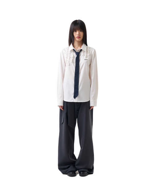 IUGAMAKARAS(イウガマカラス)の「Frilled Shirts (White)(シャツ/ブラウス・レディース・その他・FREE)」の7枚目の写真
