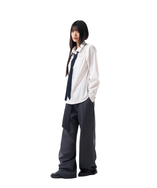 IUGAMAKARAS(イウガマカラス)の「Frilled Shirts (White)(シャツ/ブラウス・レディース・その他・FREE)」の8枚目の写真
