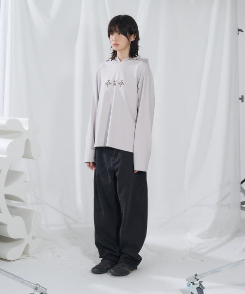 SLOWACID（スローアシッド）の「ホットフィックスフードロングスリーブ[ライトグレー]（パーカー・レディース・その他・SMALL/MEDIUM/LARGE）」の2枚目の写真