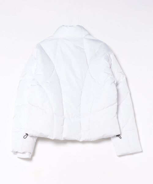 Revo.(レボ)の「トライバル 合皮レザーワッペン ワンポイント ロゴ刺繍 ショート パファーブルゾン ダブルジップ【UNISEX】(ダウンジャケット/コート・メンズ・ホワイト/ブラック・M/L)」の3枚目の写真