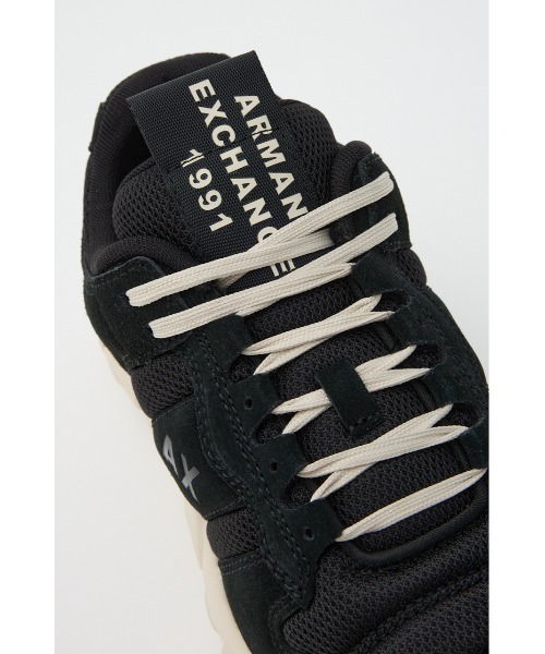 ARMANI EXCHANGE（アルマーニエクスチェンジ）の「AXロゴ チャンキーソール レースアップスニーカー（スニーカー・レディース・グレー/ブラック・7/6/5）」の10枚目の写真