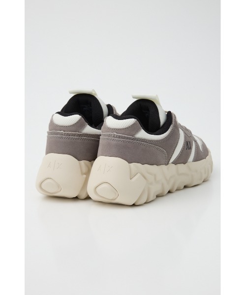 ARMANI EXCHANGE（アルマーニエクスチェンジ）の「AXロゴ チャンキーソール レースアップスニーカー（スニーカー・レディース・グレー/ブラック・7/6/5）」の15枚目の写真