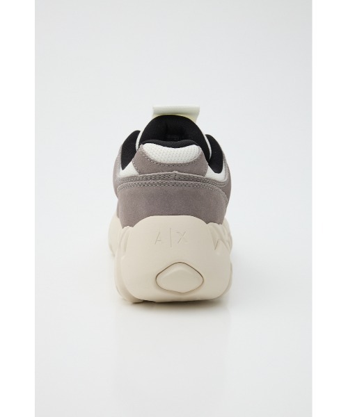 ARMANI EXCHANGE（アルマーニエクスチェンジ）の「AXロゴ チャンキーソール レースアップスニーカー（スニーカー・レディース・グレー/ブラック・7/6/5）」の16枚目の写真