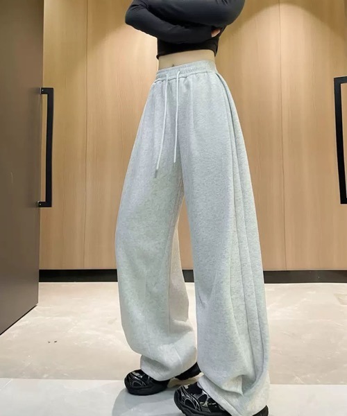 VIBGYOR（ヴィブジョー）の「【EIZZ/アイズ】ルーズフィットドローストリング スウェットパンツ（スウェットパンツ・レディース・グレー/ブラック/ネイビー・FREE）」の3枚目の写真