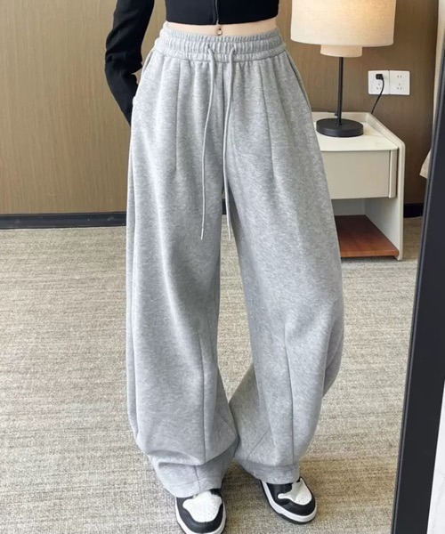 VIBGYOR（ヴィブジョー）の「【EIZZ/アイズ】ルーズフィットドローストリング スウェットパンツ（スウェットパンツ・レディース・グレー/ブラック/ネイビー・FREE）」の5枚目の写真