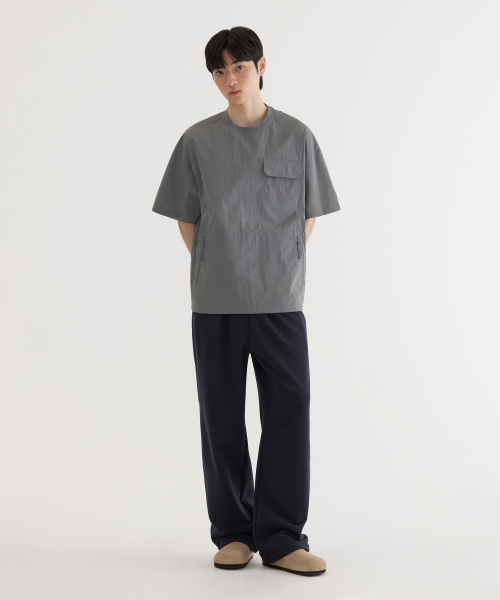 COVERNAT(カバーナット)の「ウーブンユーティリティTシャツSage Gray(Tシャツ/カットソー・レディース・その他・SMALL/MEDIUM/LARGE/X-LARGE/XX-LARGE)」の4枚目の写真