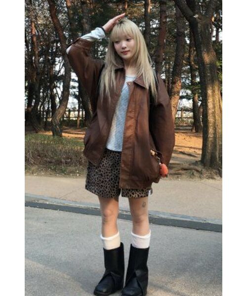 LADY VOLUME(レディーボリューム)の「465-1 VINTAGE COATED LEATHER LOOSE FIT JUMPER_CAMEL(ライダースジャケット・レディース・その他・FREE)」の10枚目の写真