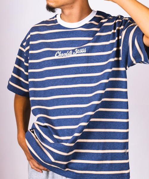 Chocolate Jesus (チョコレートジーザス )の「OG LOGO BORDER SS TEE(Tシャツ/カットソー・メンズ・ネイビー/グレー・XX-LARGE/X-LARGE/LARGE/MEDIUM)」の4枚目の写真