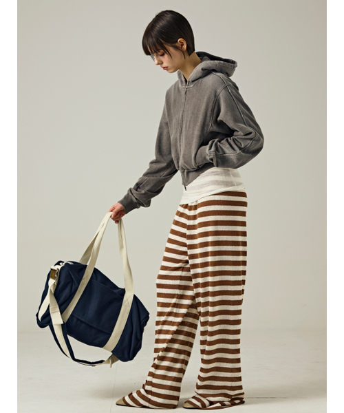 Salad bowls（サラダボール）の「410 Travel Bag [NAVY]（メッセンジャーバッグ・レディース・ネイビー・FREE）」の13枚目の写真
