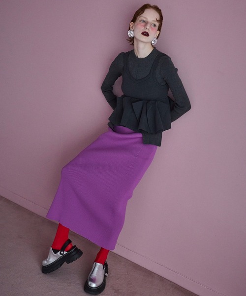 OMMO(オーエムエムオー)の「PENCIL KNIT SK(スカート・レディース・ピンク/ホワイト/ブラック・38/36)」の13枚目の写真